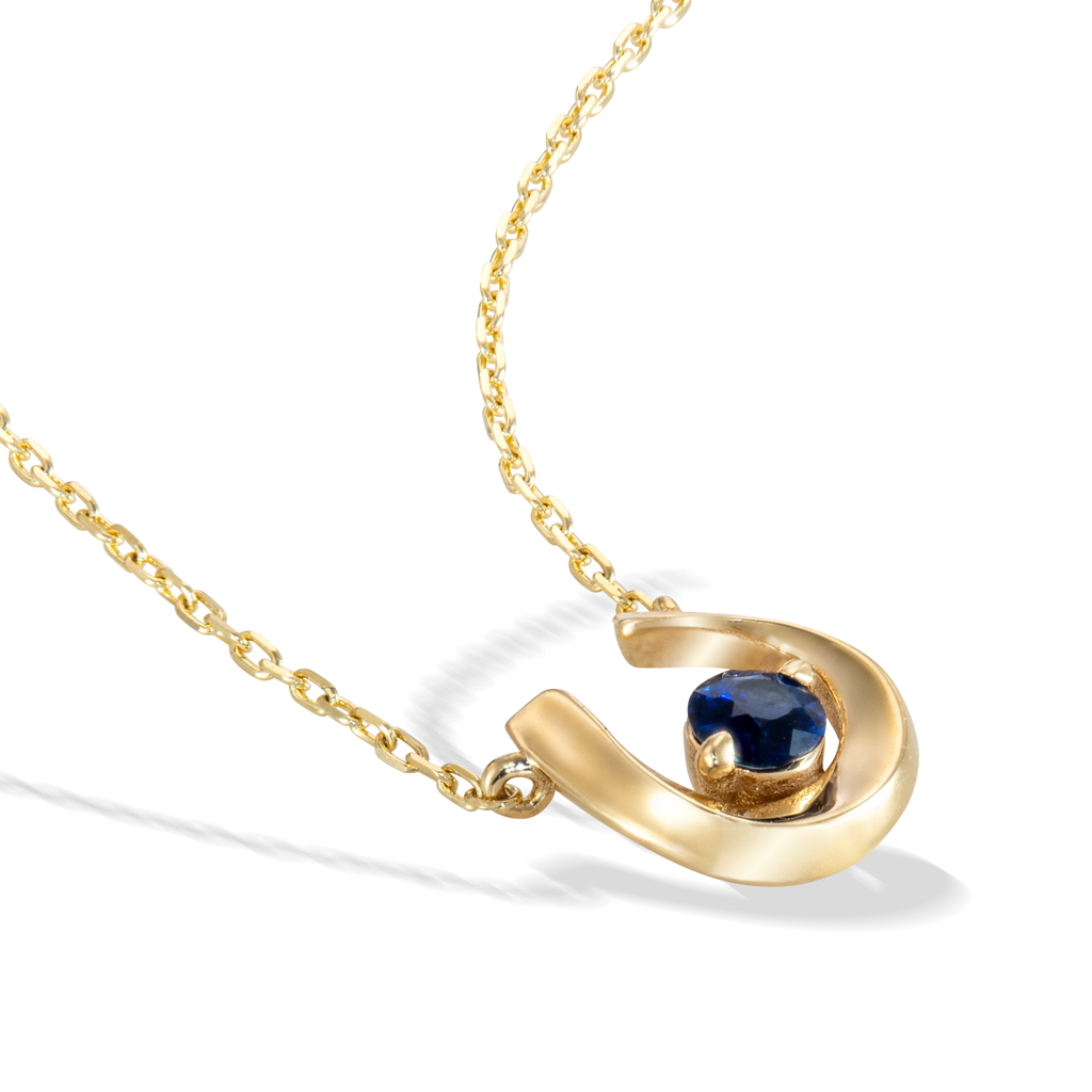 HORSESHOE BLUE SAPPHIRE NECKLACE