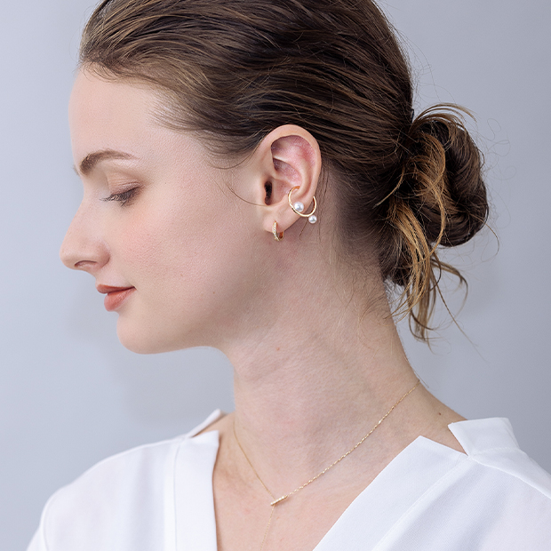 PEARL EAR CUFF