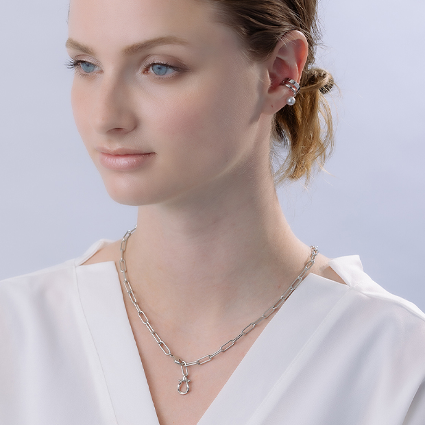 DOUBLE RING EAR CUFF