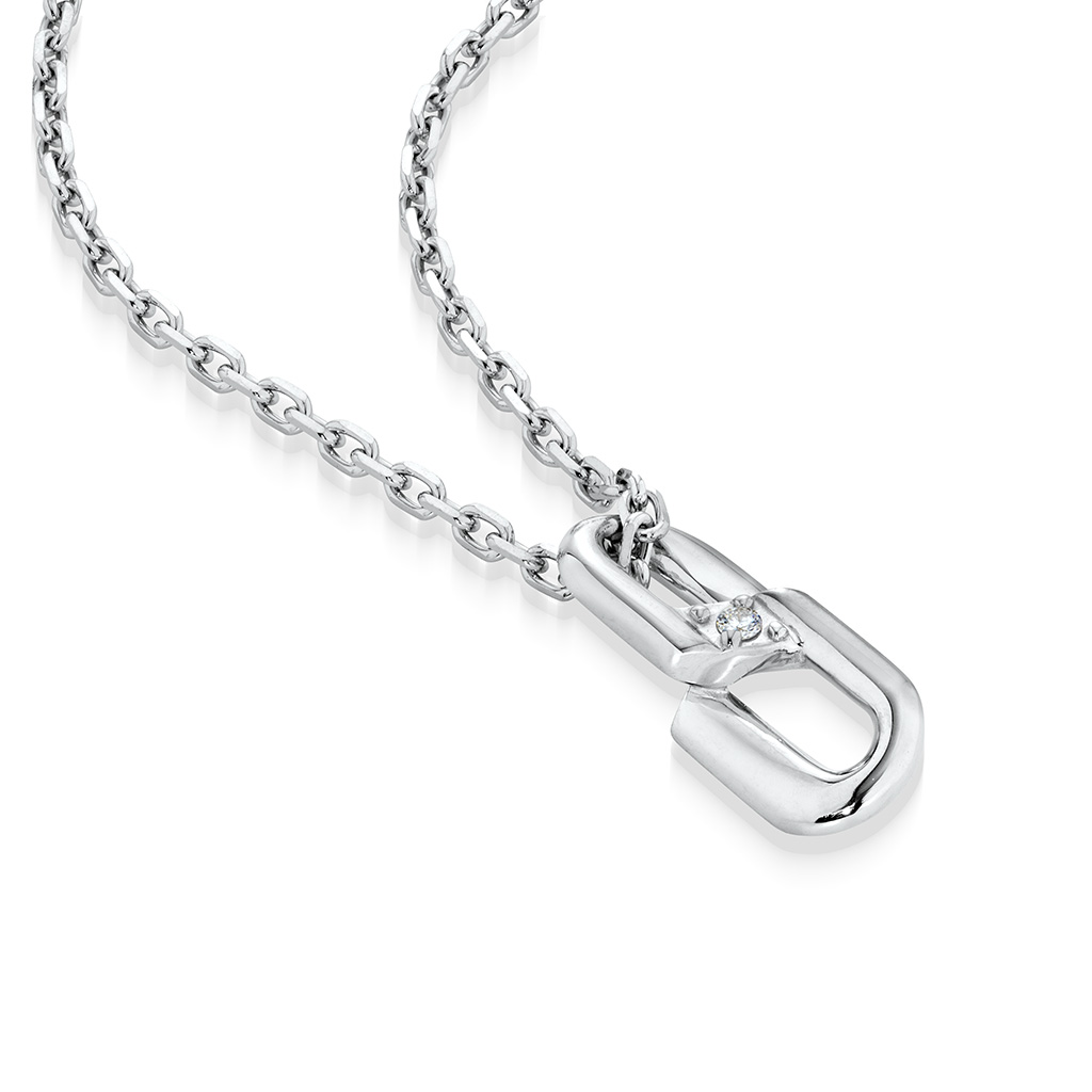 DIAMOND S LINKS