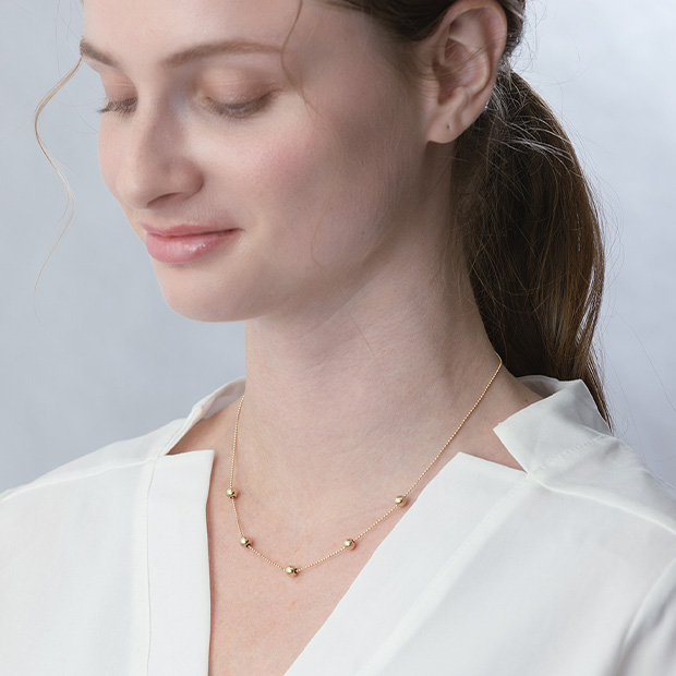 Satin Ball Short Necklace