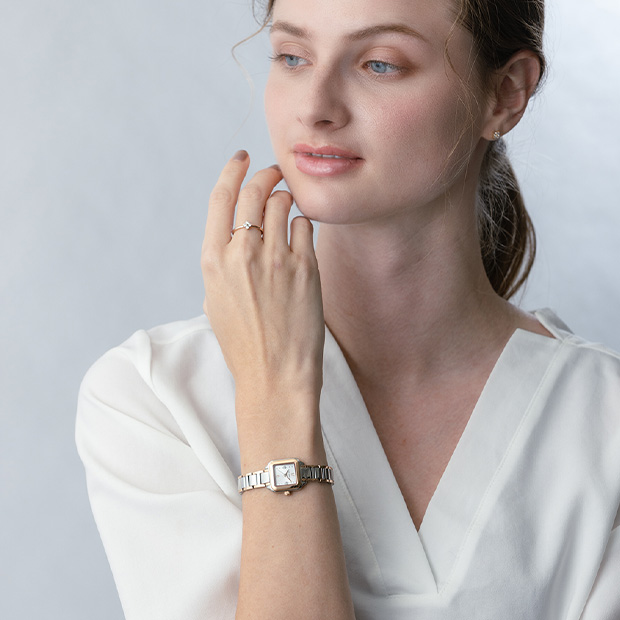 DIAMOND SQUARE WATCH