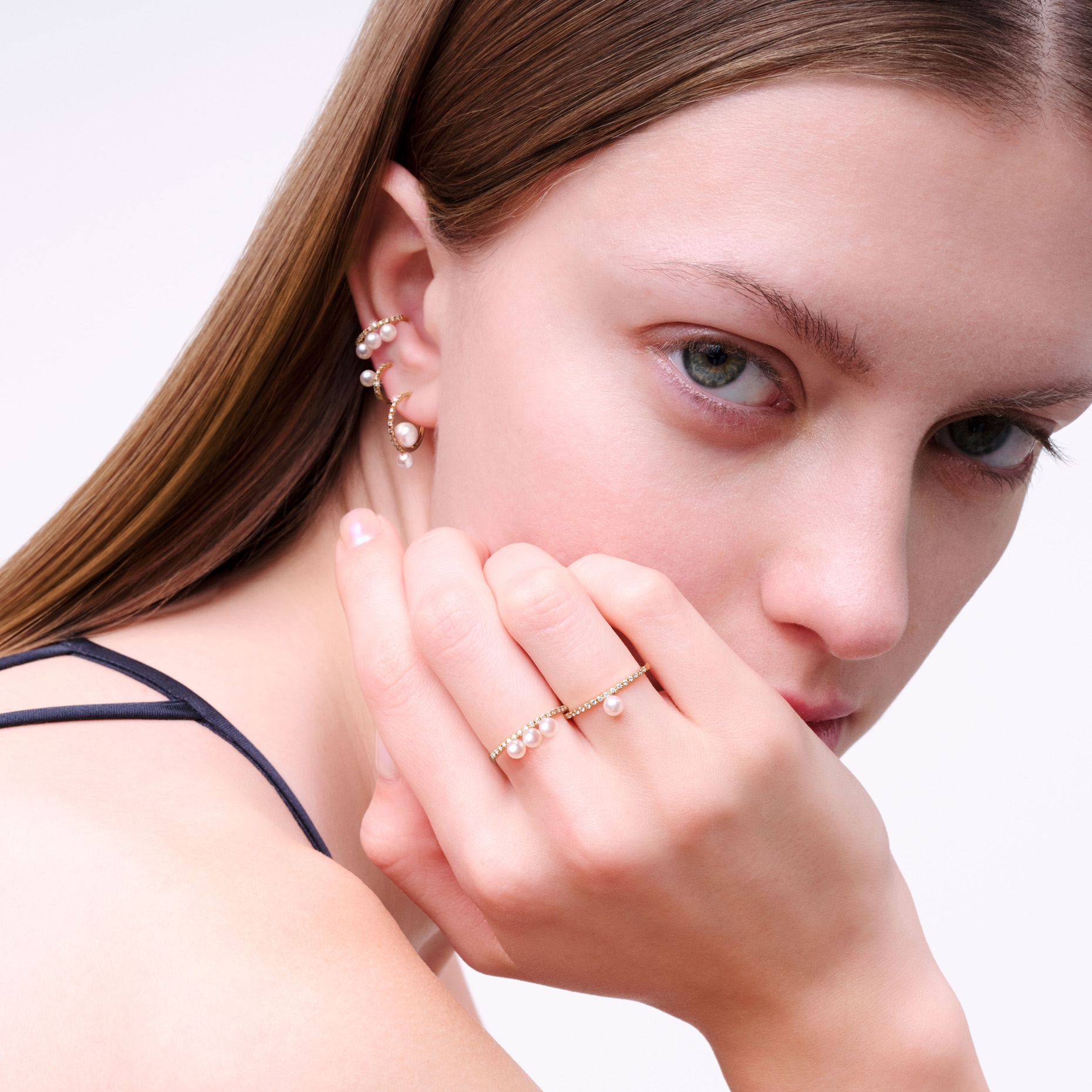 DIAMOND & BABY AKOYA RING